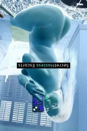 29 year old Asian Escort in Tampa FL Betty Here, Babe! Indulge in Wet and Wild Pleasures