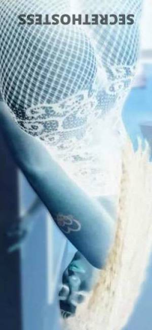 25 year old Escort in Dallas TX Carmilla The Ultimate Girlfriend Experience. Smart, Sexy, 