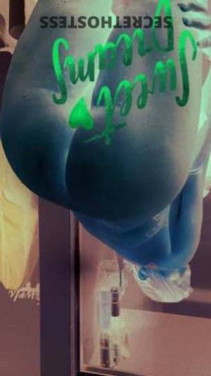 28 year old Escort in Chicago IL Meet Juicyj226 Fresh, Sexy, and Ready to Satisfy Your Every 