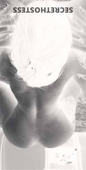 Karol 25Yrs Old Escort Louisville KY Image - 2