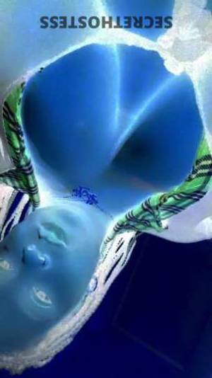 31 year old Escort in San Diego CA Unleash Your Desires with a Juicy Passion Playmate Ready for