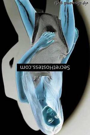 24 year old Caucasian Escort in London Perry The Hungarian Masterpiece with Captivating Cleavage 