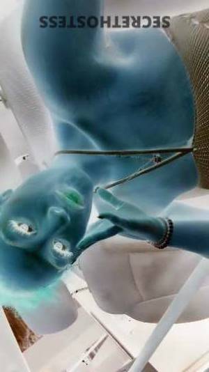 Sky 20Yrs Old Escort Chicago IL Image - 4