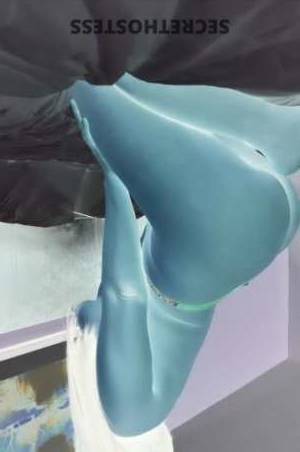 25 year old American Escort in Columbia SC Experience the American Dream with Valeria - the Best Pussy 