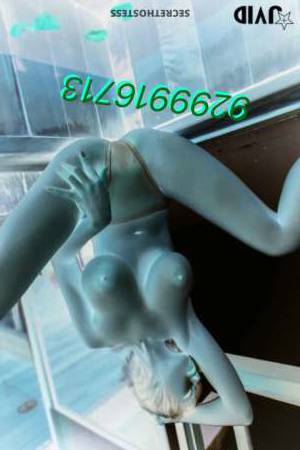 23 year old Escort in Seattle WA Unwind and Indulge in Naughty Fun with Our Lovely Ladies in 