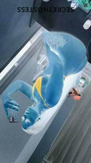 24 year old Escort in Los Angeles CA Experience Erotic Bliss with the Mesmerizing Brunette of 