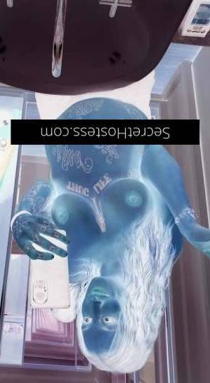 Hi, I'm Chelsea. I'm a petite size 8 Aussie brunette with a  in Port Macquarie