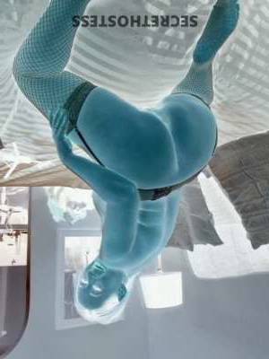 40 year old Escort in Buffalo NY Unforgettable Encounters Angal - Passionate Escort in 