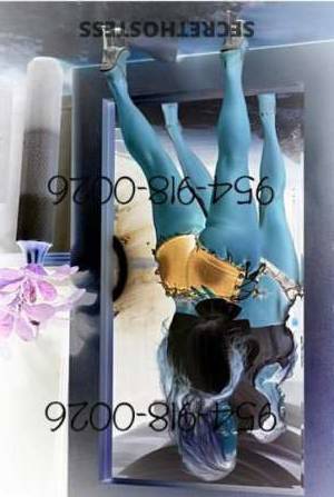 38 year old Escort in Columbia SC Blonde Bombshell Ready To Satisfy Your Every Desire