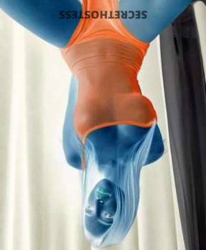 25 year old Escort in San Fernando Valley CA Experience the Smouldering Passion of Mary, Your Exotic 