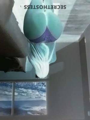 32 year old Puerto Rican Escort in Inland Empire CA Experience Unmatched Flirtation and Seduction with a 