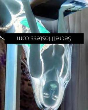 21 year old Australian Escort in Parkinson Brisbane Sensual and Irresistible Indulge in the Softness of My Skin