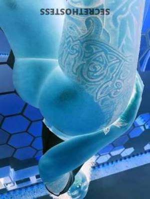24 year old Korean Escort in Charlotte NC Experience Paradise with Kimora, Your Ultimate Exotic 