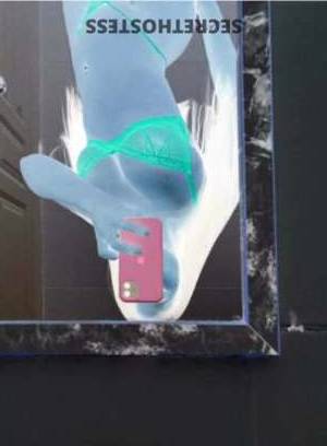 23 year old Colombian Escort in Des Moines IA New Colombian Latina in town, horny and ready for action. 