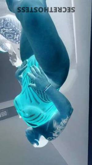 28 year old Latino Escort in Chicago IL The Midway area's newest and sweetest Latina playmate 