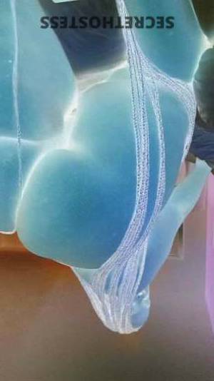 24 year old Escort in Saint Louis MO Experience Celestial Bliss with STARR The Ultimate Real-Life