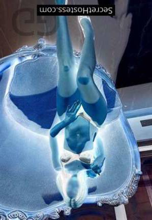 25 year old Escort in London Sade Elite Escort