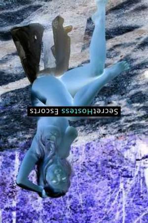 21 year old Ukrainian Escort in Cairo Sunny