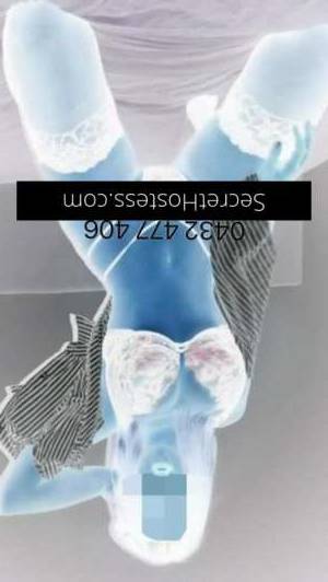 22Yrs Old Escort Gladstone Image - 3