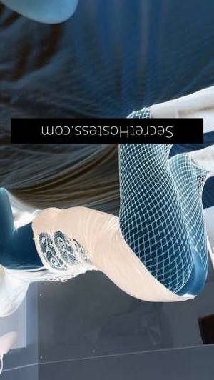 27 year old Asian Escort in Niddrie Melbourne Experience the Ecstasy with Naughty Asian Milf May 