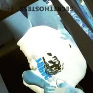 27 year old Escort in Alice Springs Horny MILF Seeking Stiff Cock in Alice Springs, ready and 