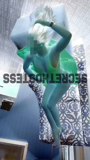 29 year old Hispanic Escort in Boston MA Im Helena from Colombia