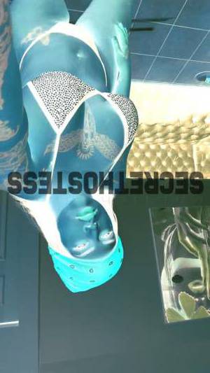 0 year old Hispanic Escort in Naples FL Marina