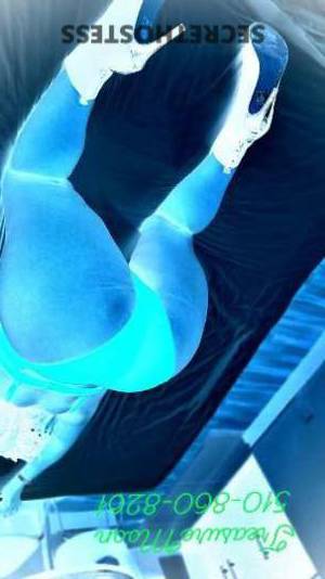 28 year old Escort in Oakland CA Ultimate Pleasure AwaitsSensual Touch, Delights, and Safe 
