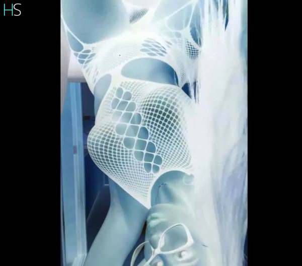 Crystal 21Yrs Old Escort Salford Image - 3