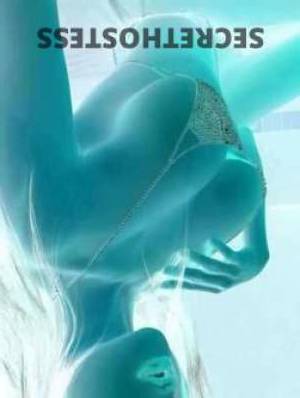 24 year old Asian Escort in Burnie First Naughty Session Promotion! Indulge in Unforgettable 