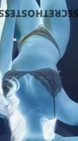 24 year old Escort in Carindale Brisbane Hello, Gents! Meet Your Latest Carindalecomaint Young, Sexy