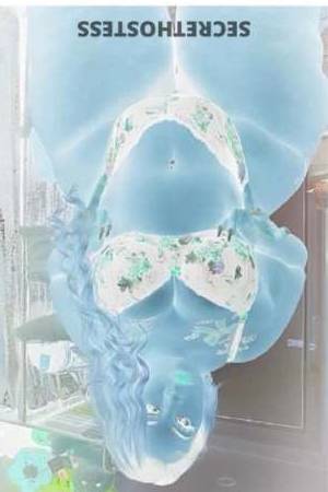 32 year old Escort in Staten Island NY BUNNY, the Voluptuous Hottie Indulge in Erotic Encounters, 