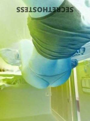 22 year old Escort in San Fernando Valley CA Experience Pleasure Like a Star Tempt Yourself with DDD 