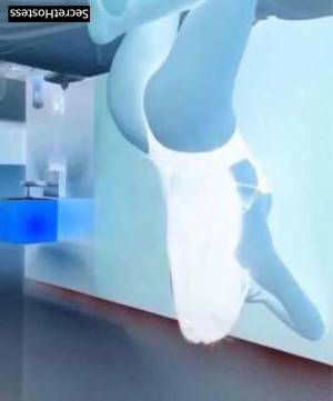 23 year old European Escort in Lyon Celine Sensual European Beauty for Dreams and Delight