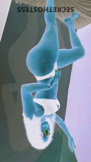 21 year old Latino Escort in Staten Island NY Spicy Latina Waiting for Your Satisfaction Tonight