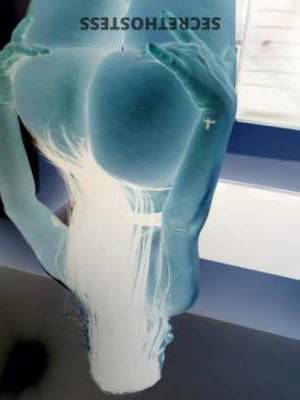 23 year old Escort in Long Island NY Horny and Ready for Fun Big Booty Squirting Goddess for Your