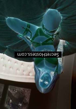 25 year old Caucasian Escort in independent escort girl in: Brossard Brossard's Lovely Doll-Faced Companion