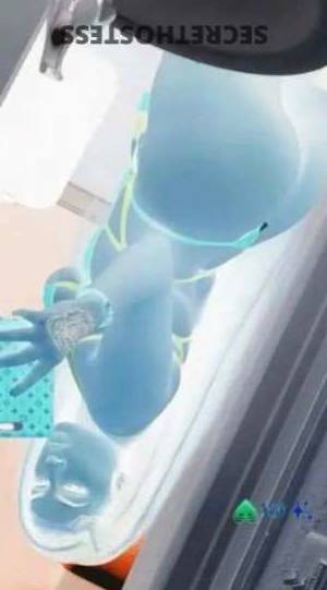 21 year old Latino Escort in San Antonio TX New to Town and Ready to Play Petite Latina Bombshell @