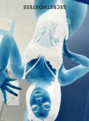 22 year old Caucasian Escort in Lincoln NE Experience Unrivaled Pleasure with Sasha Your Ultimate 