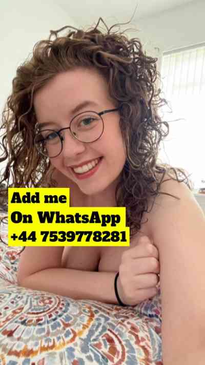 26Yrs Old Escort Size 22 9KG 6CM Tall Elite English Lucy Image - 1
