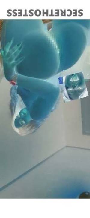 24 year old Latino Escort in Detroit MI want to talk to sexy latina