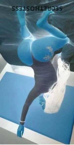 25 year old Latino Escort in Raleigh NC Unleash Your Wildest Fantasies with Sexy Latina Beauty - 