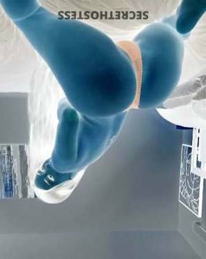 27 year old Caucasian Escort in Wenatchee WA Hot Blonde Ready to Please - LAURA, 22, 34C, 110 lbs, 5'