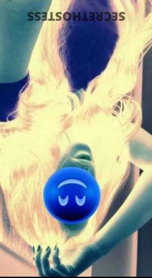 25 year old Escort in Hudson Valley NY Mia Naughty Ebony Babe for Wild Nights and Relaxation