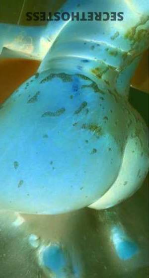 24 year old Escort in Rochester NY Ebony Sweetheart Specializing in Deep Throat, Foot Fetish, 