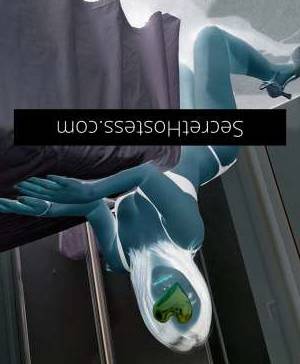 25 year old Escort in Mooloolaba Sunshine Coast 20 Year Old Stunning Escort SUNNY Provides 5-Star Girlfriend