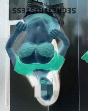 28 year old Escort in Cairns Hello, Handsome! Indulge in a Sensual Adventure with Sexy 