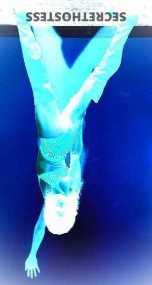 35 year old Escort in Memphis TN Experience Pure Seduction with TS Madam Your Seductive and 