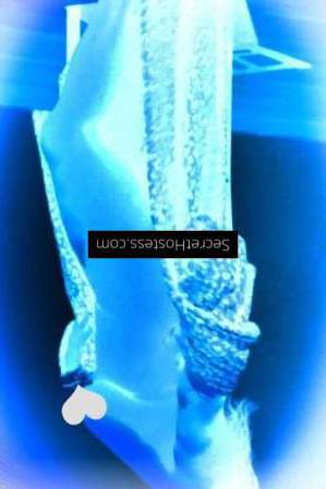 41 year old Escort in Perth Experience Pleasures of the Flesh with the Stunning Daisy - 