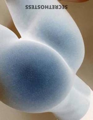 23 year old African Escort in Philadelphia PA Anastasia, Slim-Thick Sassy African American Princess, 